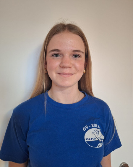 Stellvertretende Jugendleiterin: Lina Hofmann